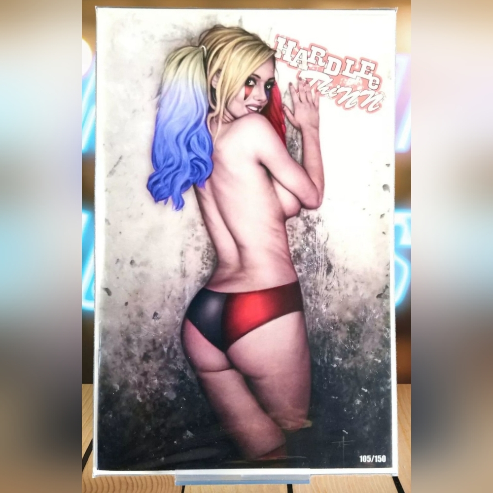 Hardlee Thinn #1 Ferguson Harley Quinn Variant Comic